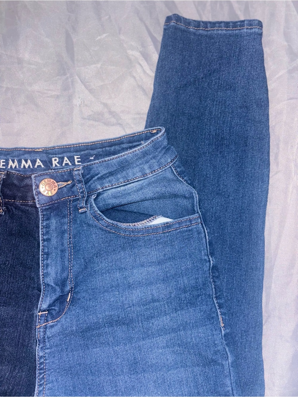Women's Blue High-Rise Jeans